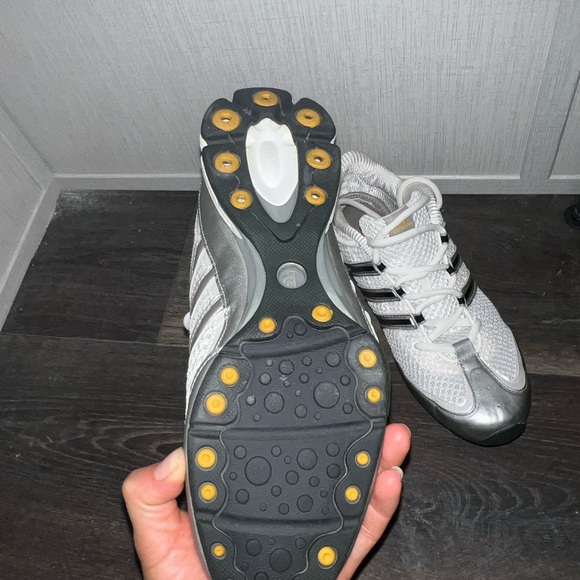 Adidas size 7 - Picture 3 of 7